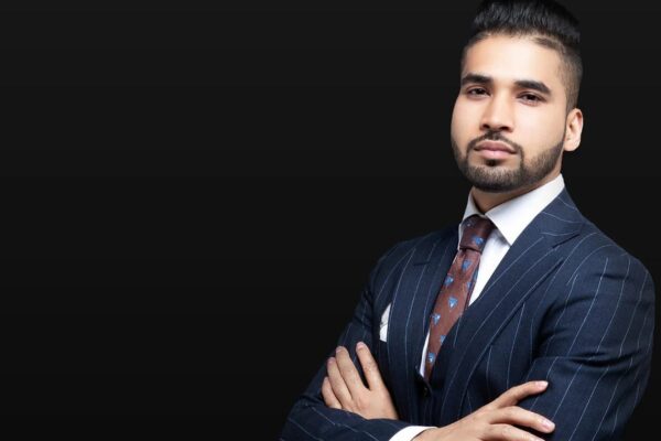 Moyn Islam: The Visionary Entrepreneur Redefining Success Through Perseverance and Innovation